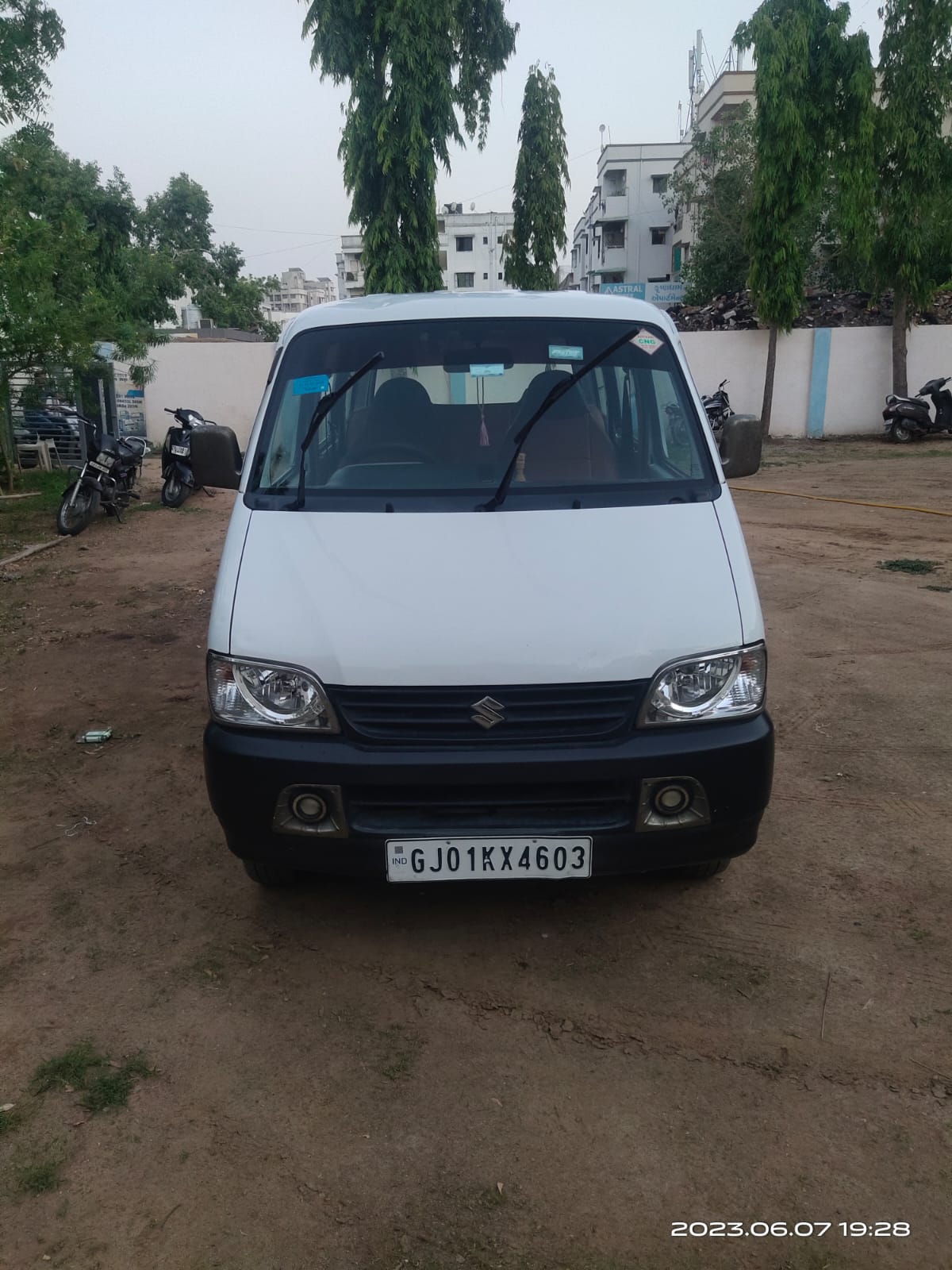 Details View - Maruti Suzuki Eeco photos - reseller,reseller marketplace,advetising your products,reseller bazzar,resellerbazzar.in,india's classified site,Maruti Suzuki Eeco , Old Maruti Suzuki Eeco, Used Maruti Suzuki Eeco in Ahmedabad ,Maruti Suzuki Eeco in Ahmedabad